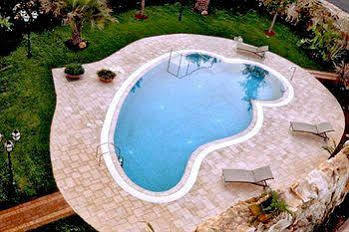 Semiramide Palace 4* Castellana Grotte